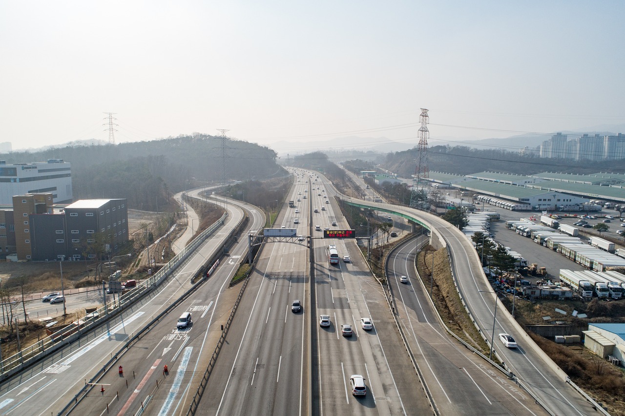 湖北麻城铁路迈向现代化，助力区域经济发展最新报道